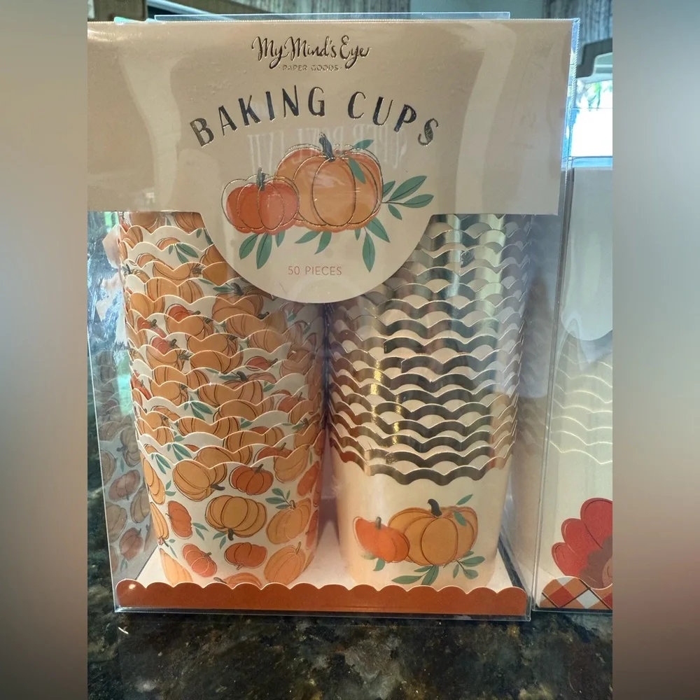 Fall themed baking cups
